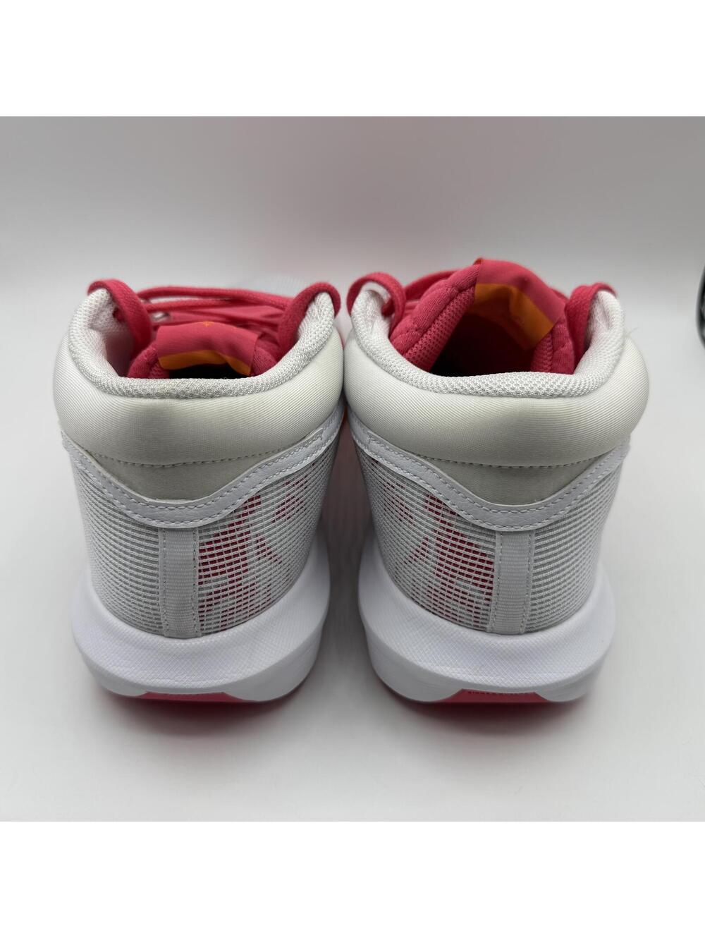 Nike LeBron Witness 8 Dunkin Donuts Pink Basketball FB2239-104 Men's Size 10 - Picture 3 of 12